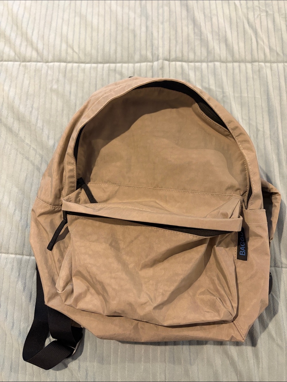 Baggu medium backpack Dove